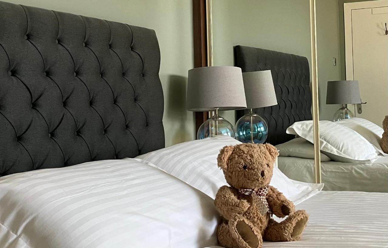 Cambridge Villa Warwick  Kültér fotó